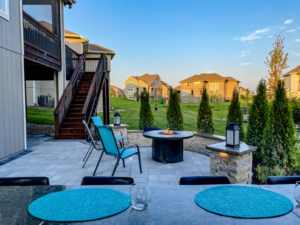 Triple P Project Pavers, Pergola, and Fire Pit! Contemporary Patio