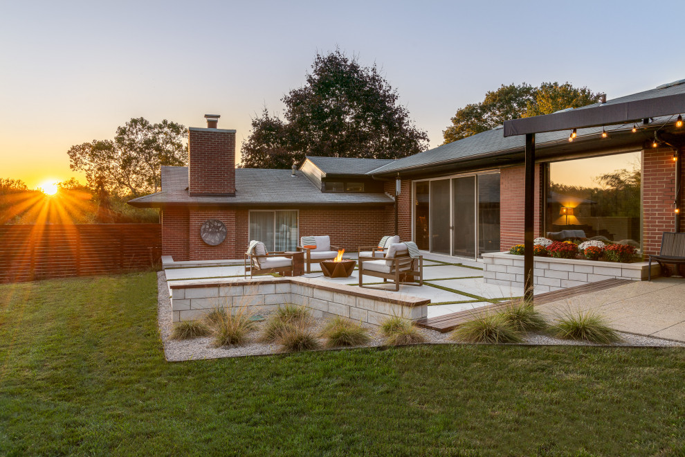 UA Multi Level Mid Century Midcentury Patio Columbus by