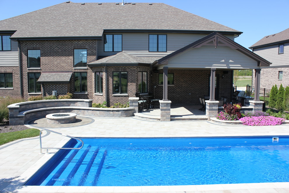 Umbriano Pool Deck - Modern - Patio - Chicago - by Infinity Lawn ...