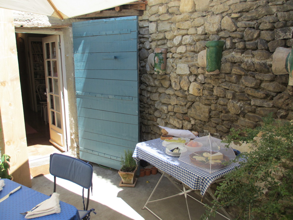 Venasque Farmhouse Patio Other by Michael Bolster