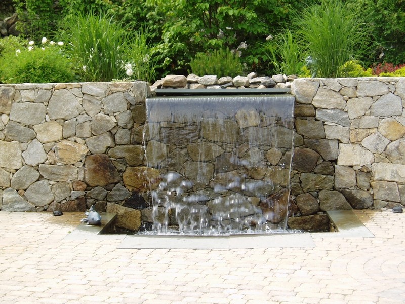Waterfall, Spa Patio, Retaining Wall, Landscaping Traditional Patio