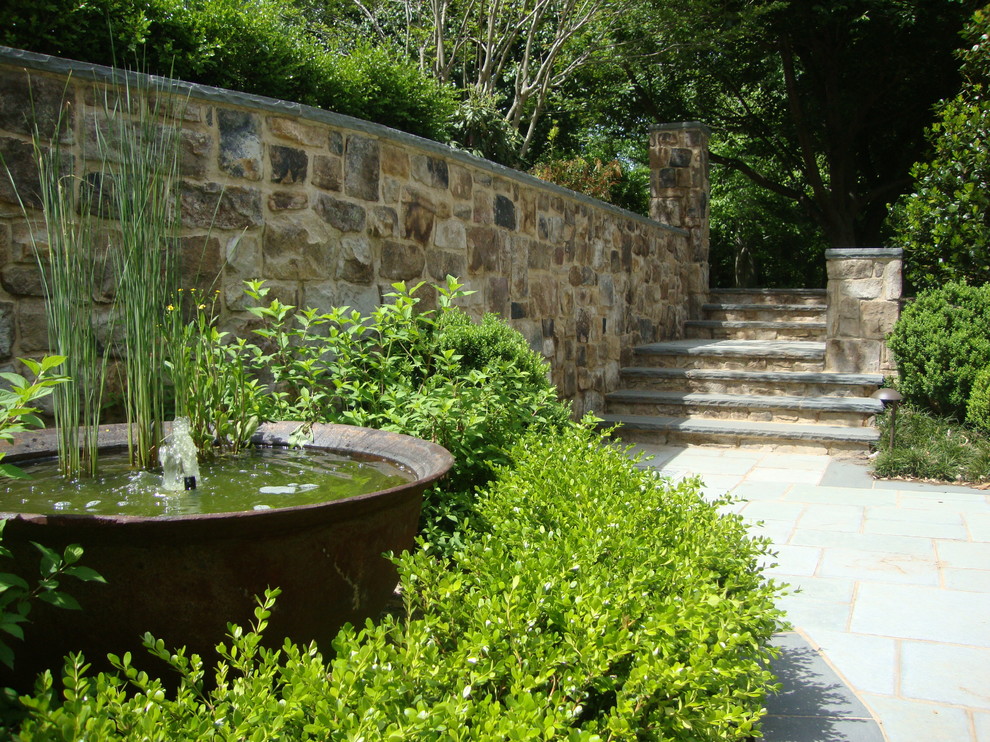 Western Maryland Wall Stone Retaining Wall with Flagstone Cap ...