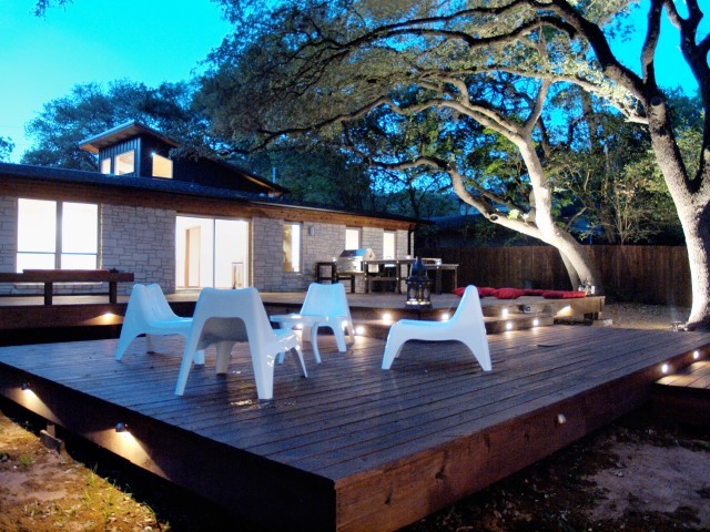 Moderner Patio in Austin