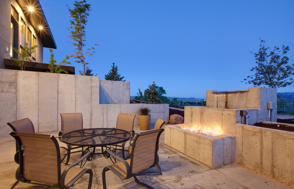 Westwood Contemporary Patio Salt Lake City by Blackdog Builders