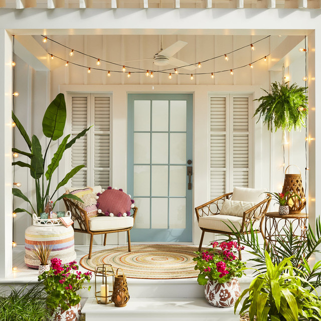 Whimsical & Colorful Covered Front Porch Ideas Minimalistisch Patio