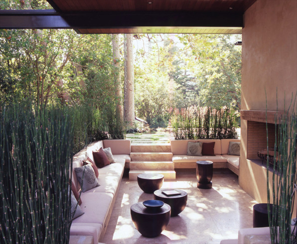 Minimalist patio photo in Los Angeles