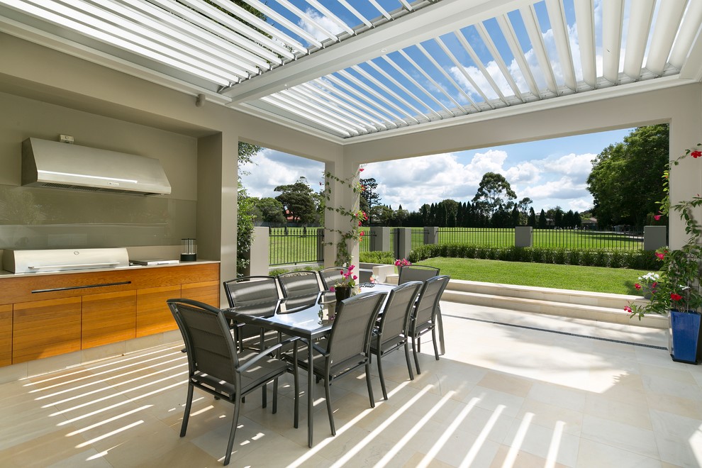 Willoughby House CHATEAU Architects and Builders Contemporary Patio