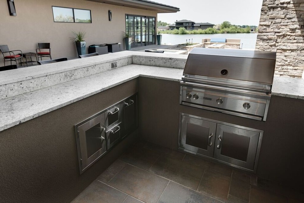 Withstand the elements with Colonial White Leathered Granite Moderne