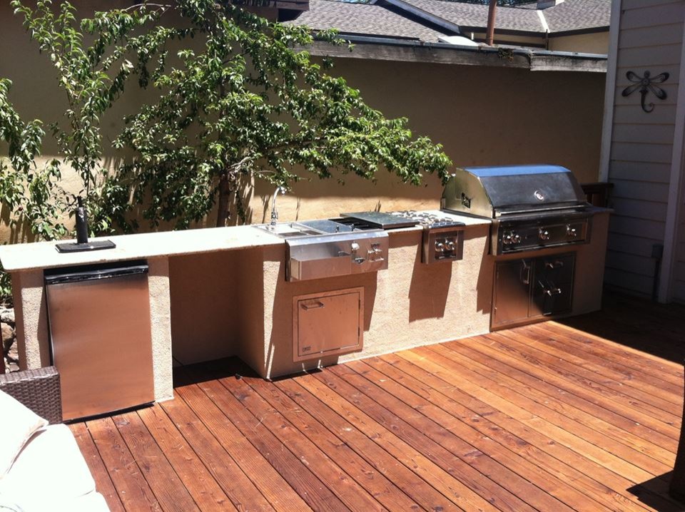 Wood Deck And Outdoor Kitchen At Rianda, Outdoor Kitchen On A Wood Deck
