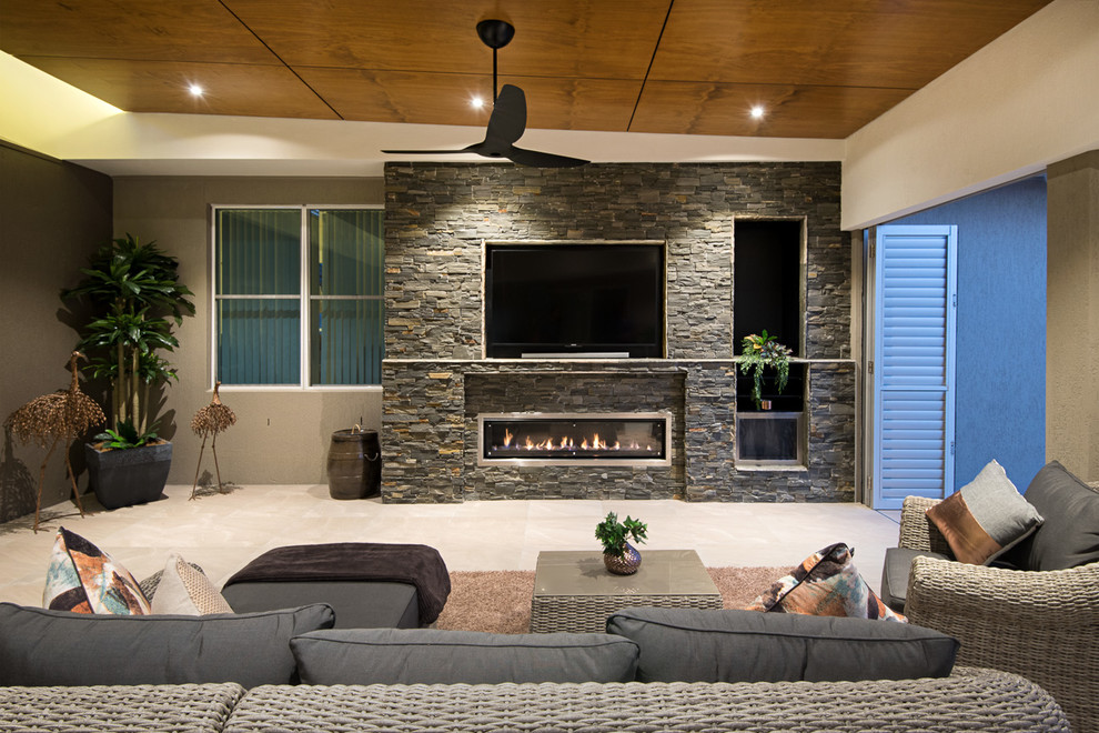 Yatala Outdoor Entertainment Area Contemporary Patio Brisbane