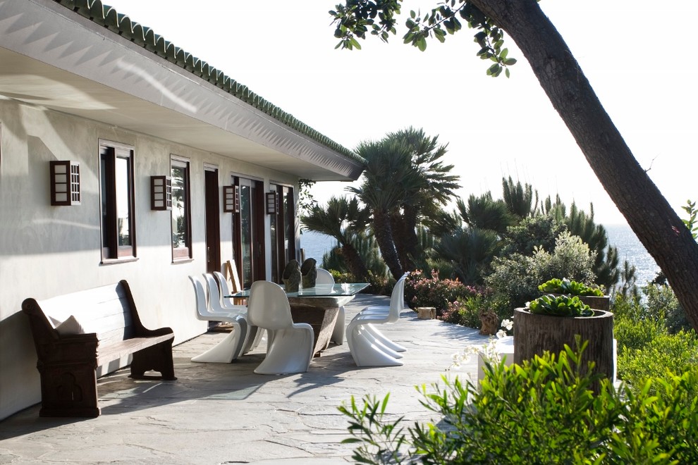 Immagine di un patio o portico stile marino