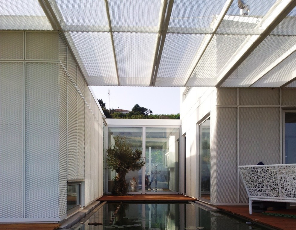 Источник вдохновения для домашнего уюта: бассейн среднего размера в доме в современном стиле