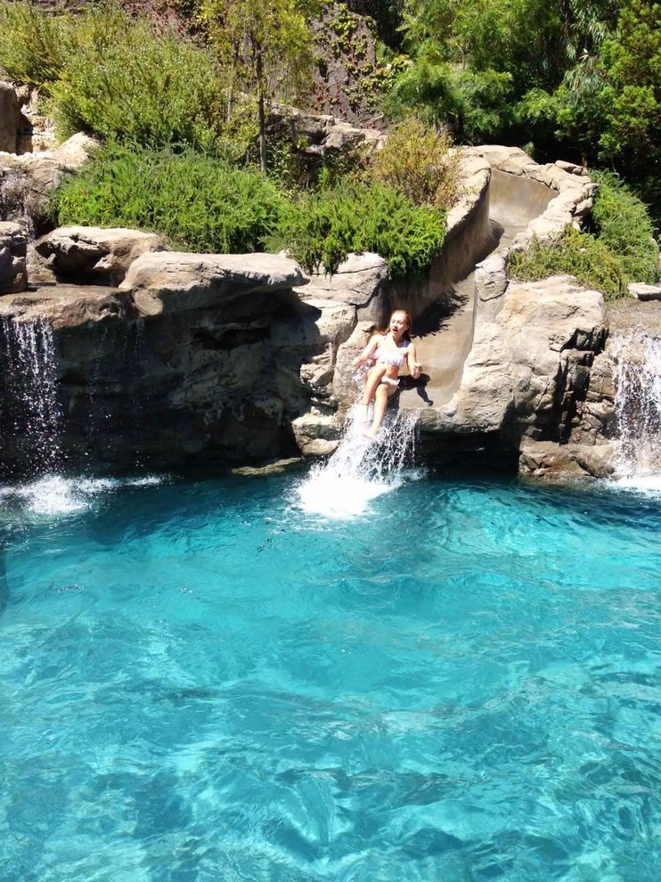 Foto di una piscina tropicale