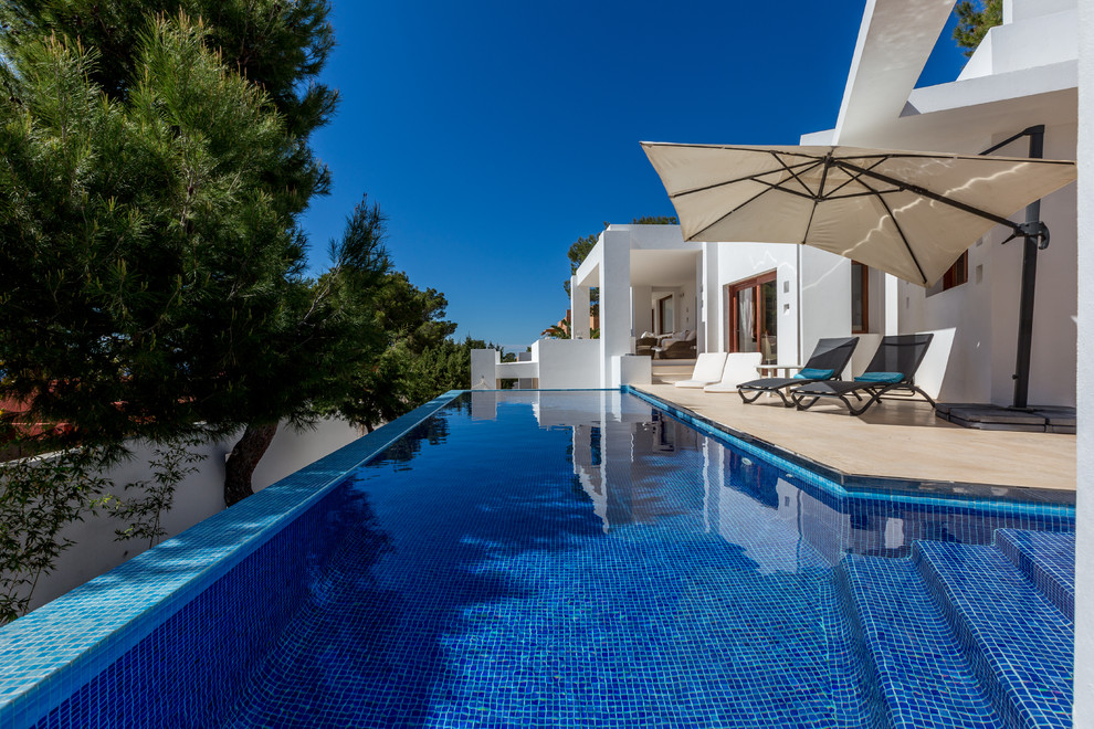 Large mediterranean lengths swimming pool in Other.