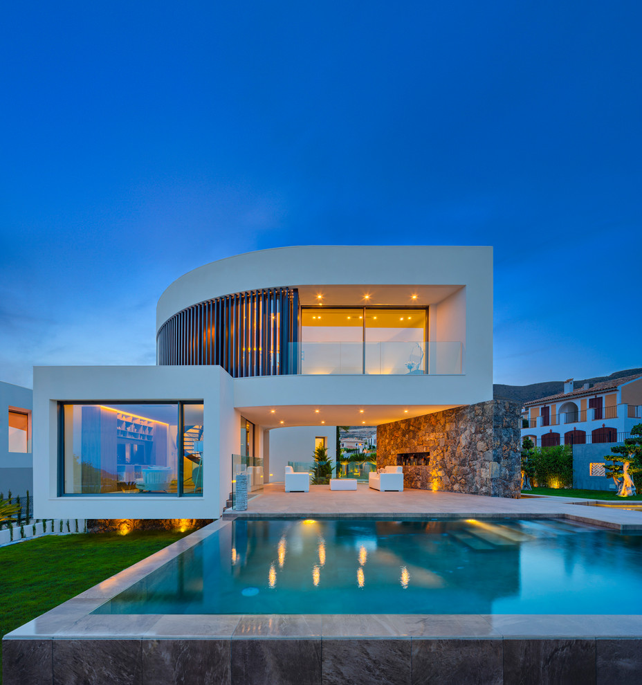 Inspiration for a contemporary pool remodel in Alicante-Costa Blanca