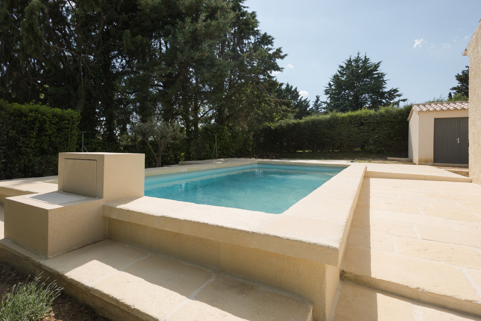 Aménagement des abords d'une piscine Traditional Pool Montpellier