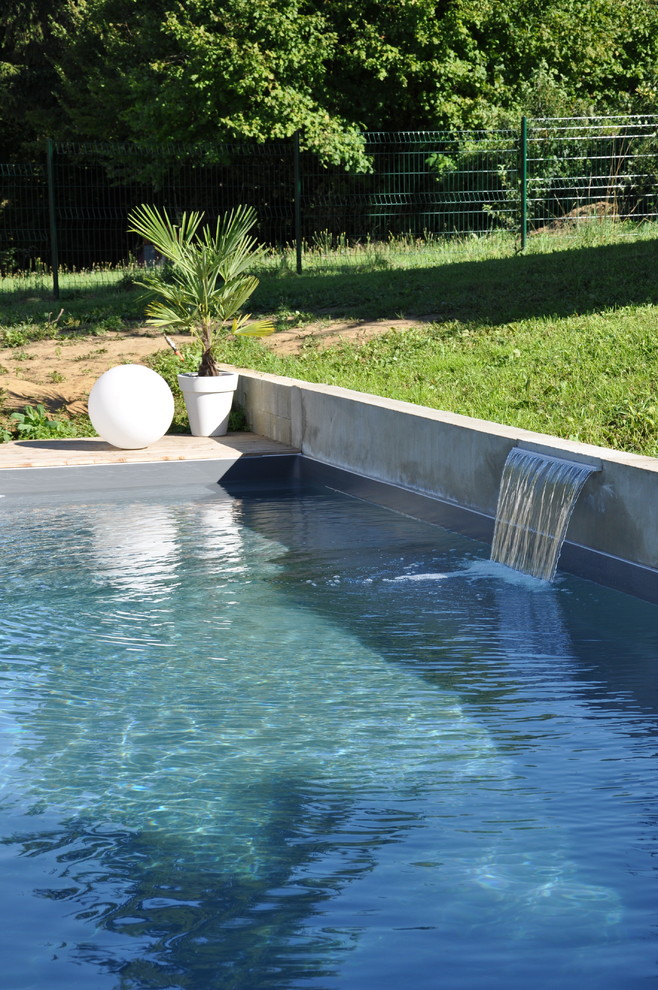 Maison contemporaine RT 2012 203m² - Contemporary - Pool - Dijon - by ...