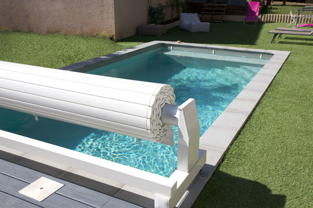 Une piscine en béton 6x3 m - Contemporary - Swimming Pool & Hot Tub -  Toulouse - by Oplus Piscines | Houzz IE
