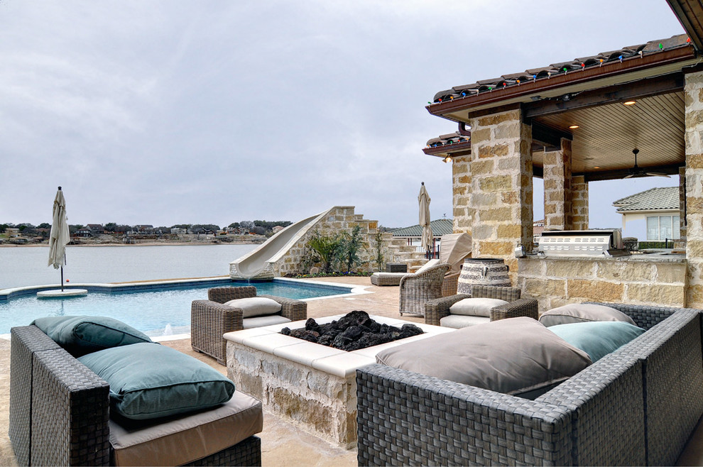 1616 Catalina Bay Granbury, TX Couto Homes Transitional Pool