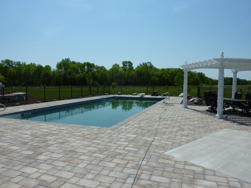 Inspiration for a timeless pool remodel in Milwaukee