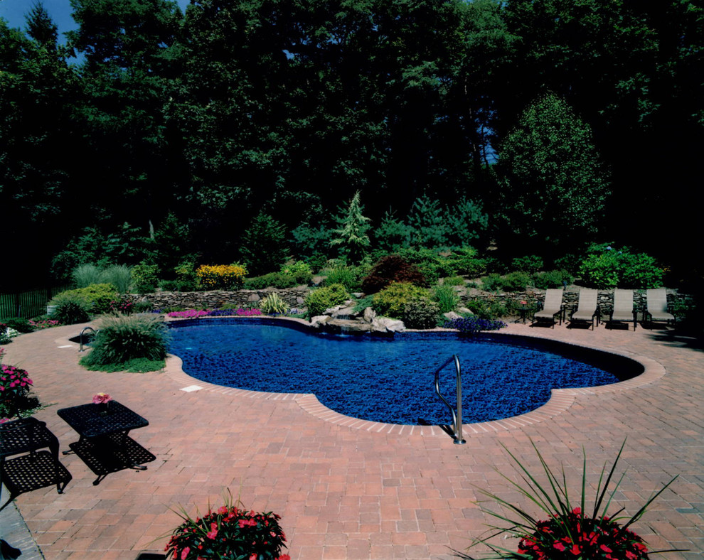 Photo of a classic swimming pool in New York.