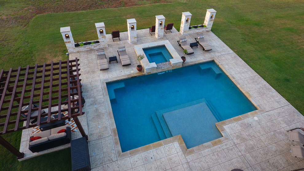 Pool - contemporary pool idea in Dallas