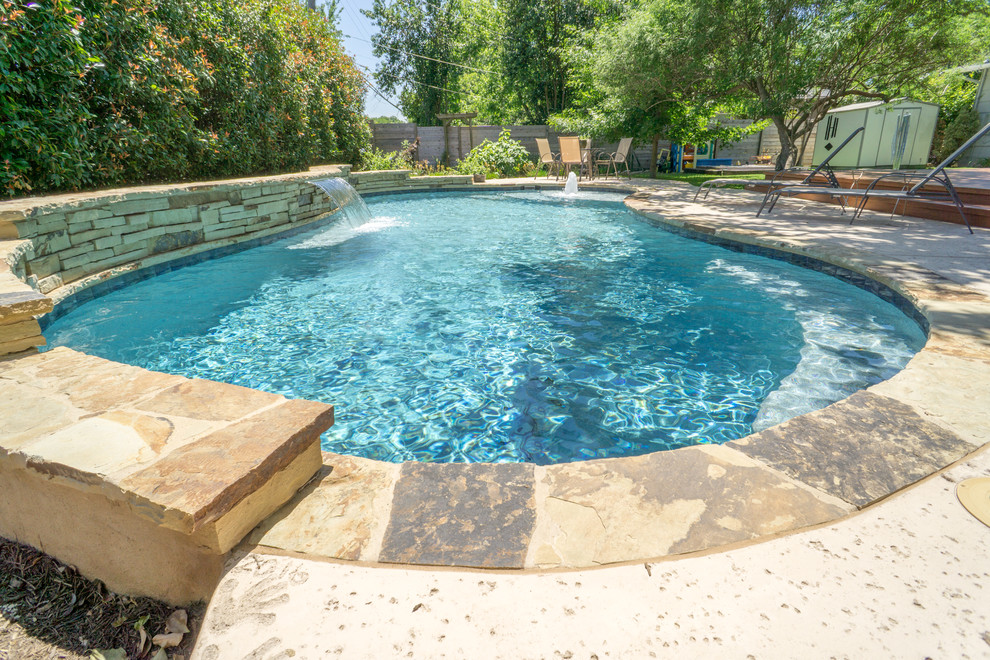 Allendale Deck & Pool (Zuri) Contemporary Pool Austin by