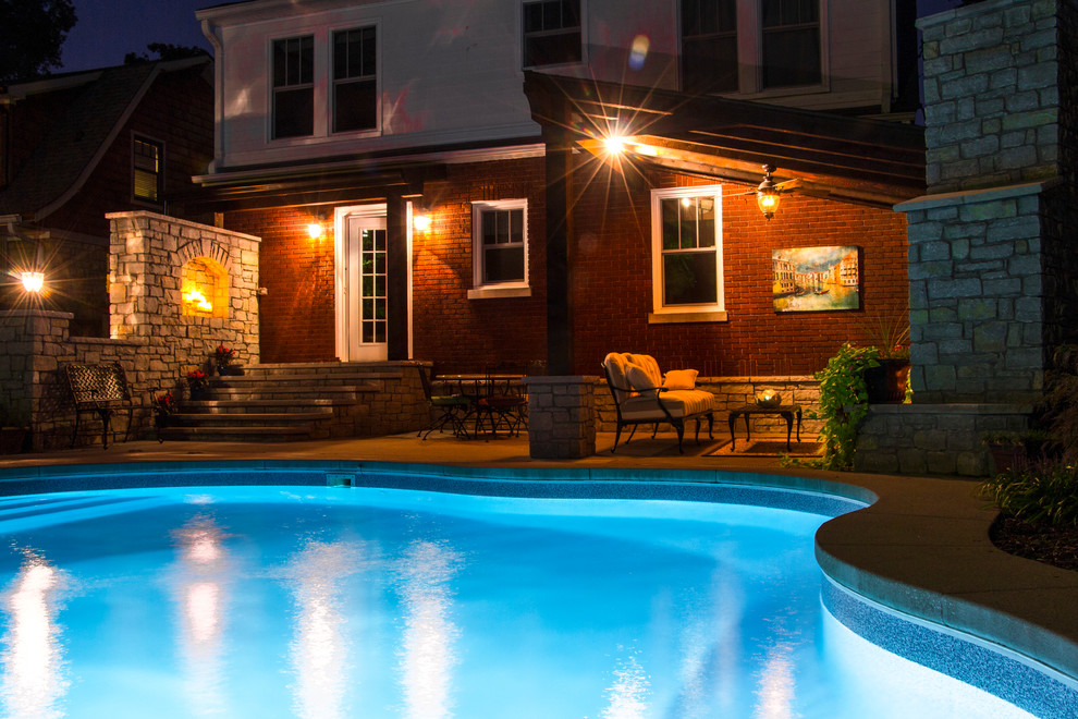 Audubon Park patio Traditional Pool Louisville by Designer