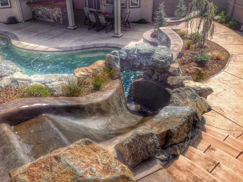 Example of a mountain style pool design in Sacramento