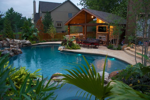 Design Tips for a Custom Home Oasis, Michael and Associates