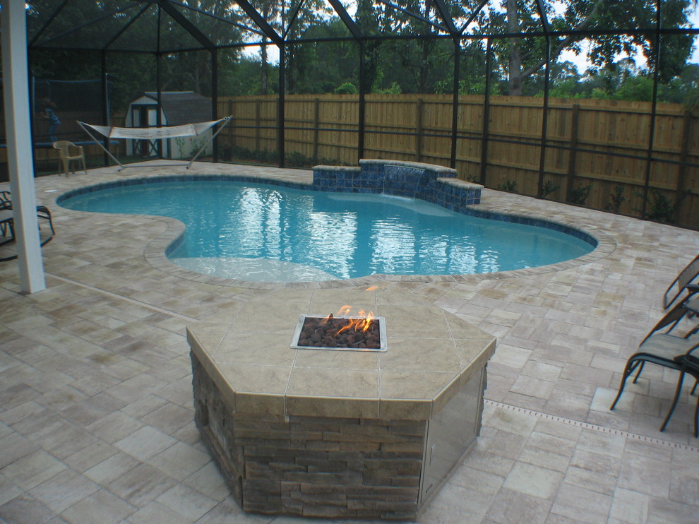 Inspiration for a timeless pool remodel in Jacksonville