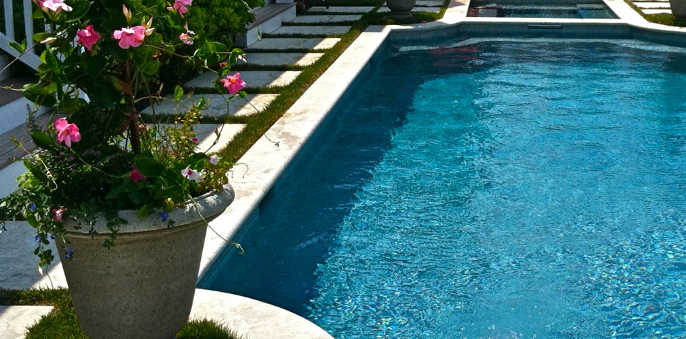 Foto di una piscina tradizionale