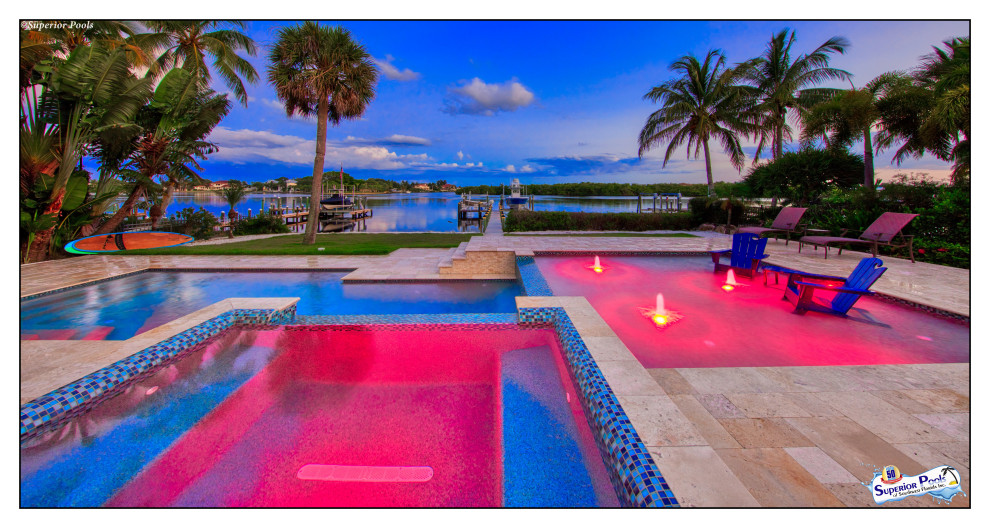 Nokomis, FL Custom Court Yard Swimming Pool & Spa With Raise