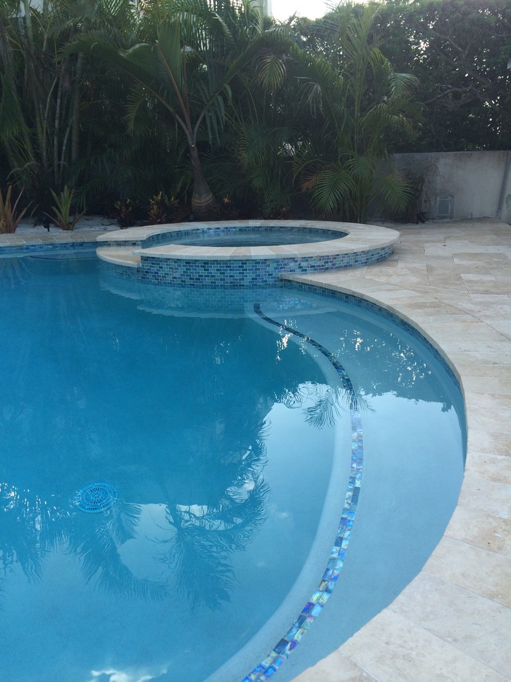 Blanchard job Traditional Pool Tampa by Islandway Luxury Home