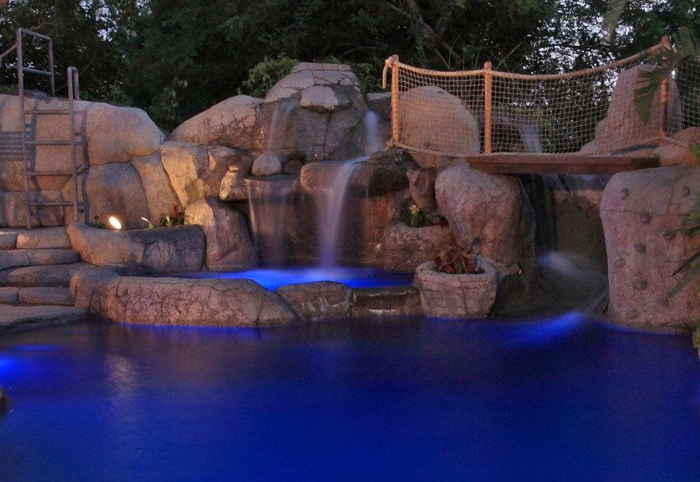 Blue Lagoon Tropical Pool Los Angeles by Green Scene