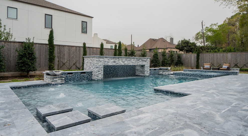 Bradshaw Family Contemporary Pool Houston by Richard's Total