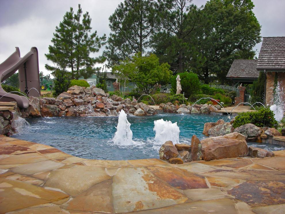 Pool - southwestern pool idea in Dallas
