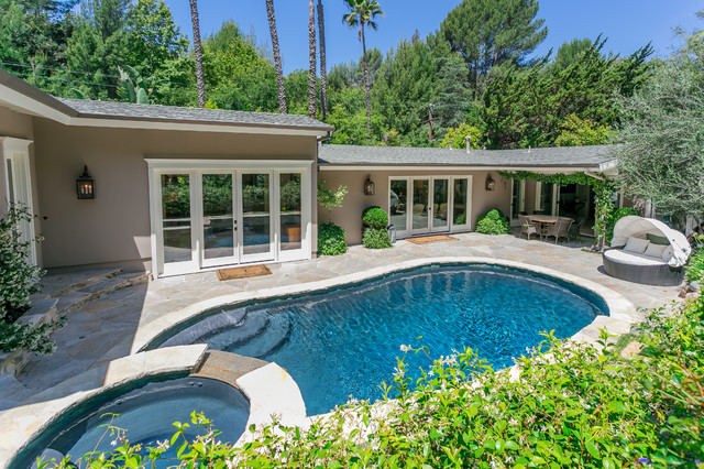 California Ranch Style Home Pool Tarzana, Los Angeles, CA Homes With