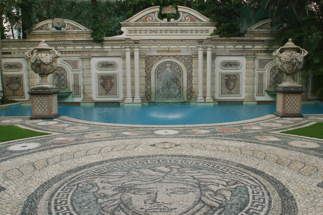 Casa Casuarina (former Versace mansion) - Mediterranean - Swimming Pool &  Hot Tub - Miami - by Carol Martling | Houzz IE