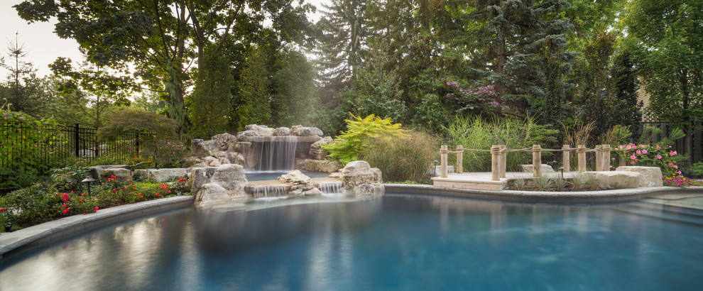 Classic Haven (Markham, ON) - Contemporary - Pool - Toronto - by