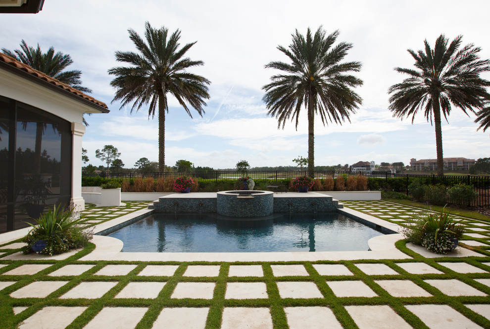 Inspiration for a mediterranean swimming pool in Jacksonville.