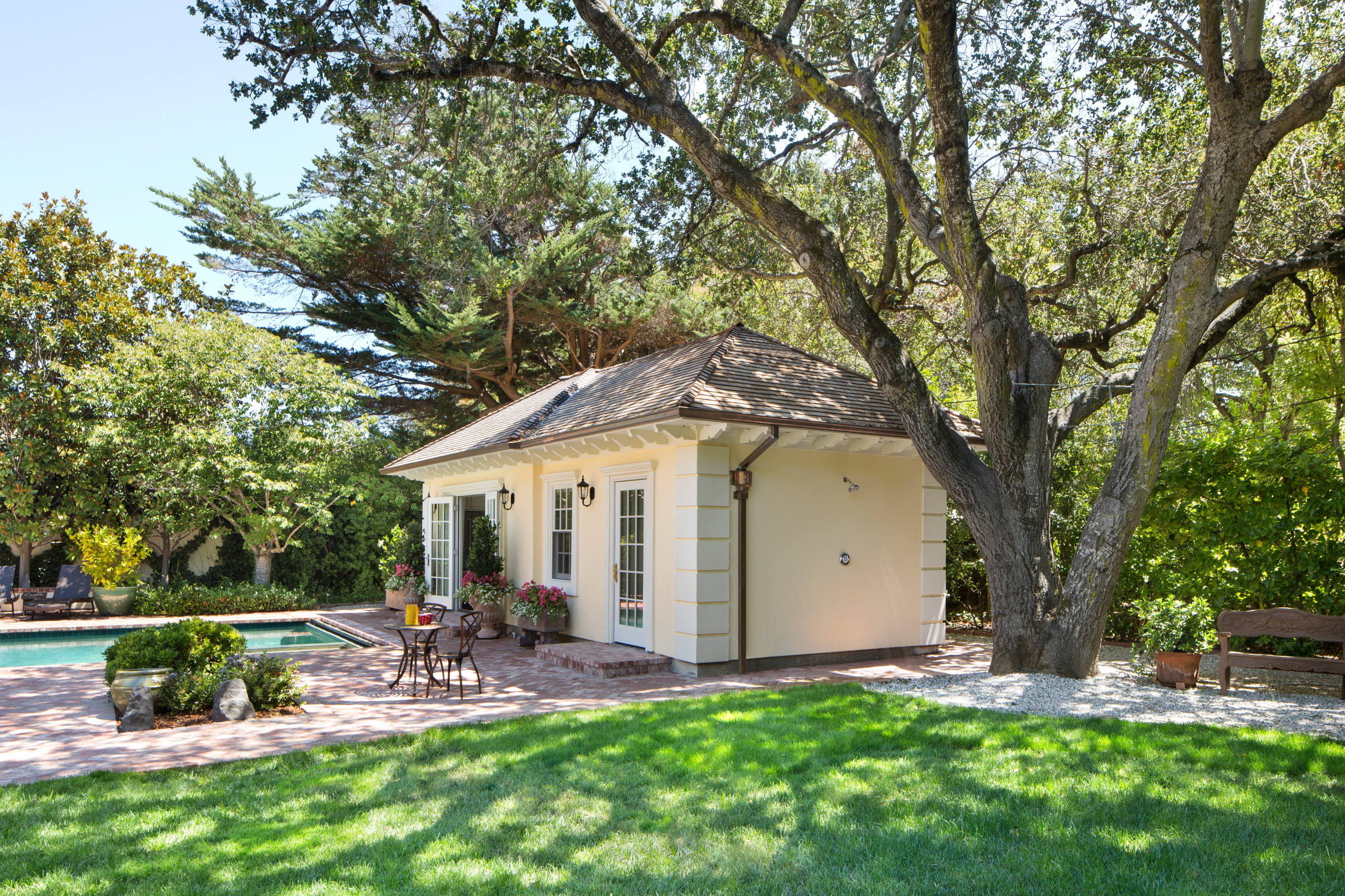 75 Small Pool House Ideas You'll Love - May, 2023 | Houzz