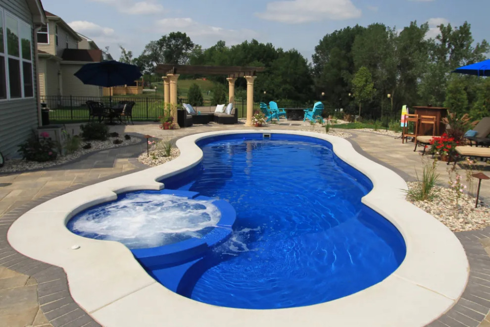 Complete Creative Constructions - Modern - Pool - by Complete Creative ...
