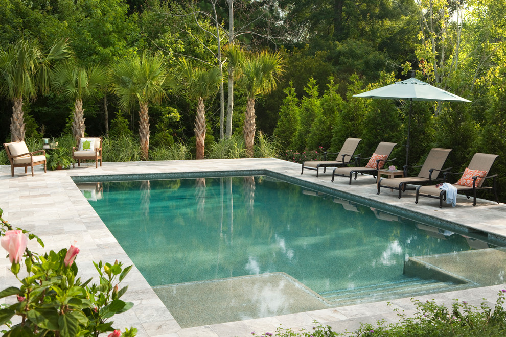 Design ideas for a traditional rectangular swimming pool in Wilmington.