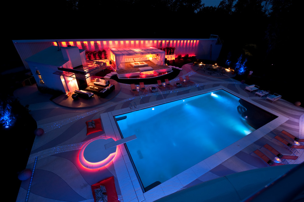 Inspiration for a contemporary pool remodel in Cleveland