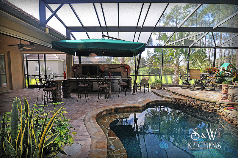 Inspiration for an eclectic pool remodel in Orlando