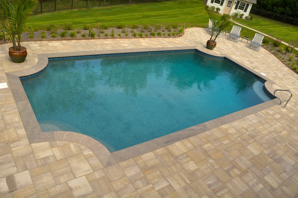 Davidsonville Residence Traditional Pool Baltimore by Scapes