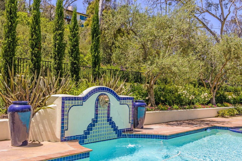 El Secreto Mediterranean Pool San Diego by Terra Bella