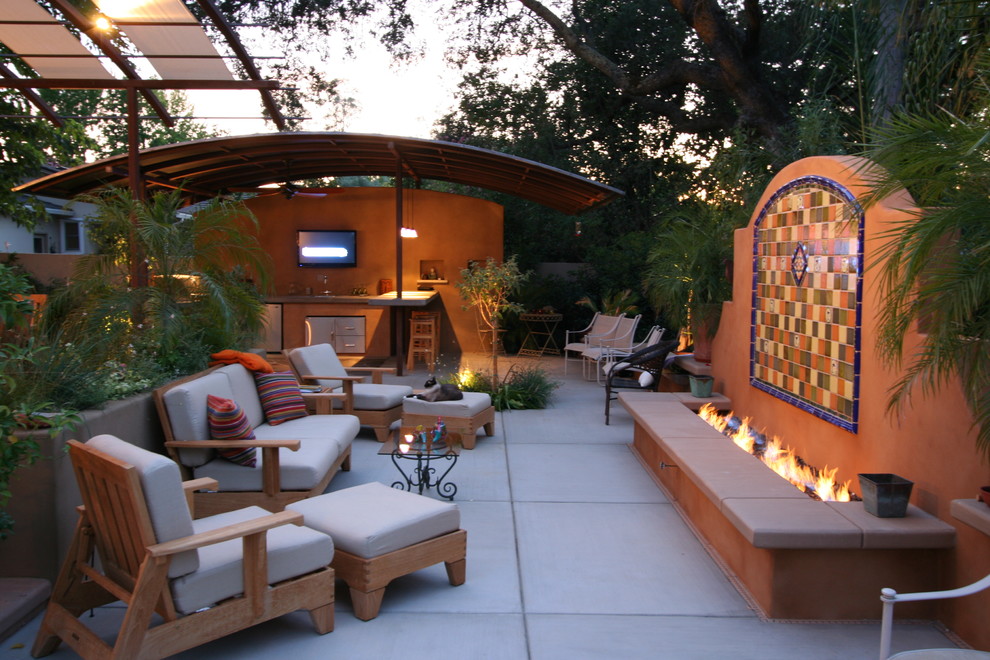 FirePit and Sitting Area Traditional Patio Sacramento by Wells