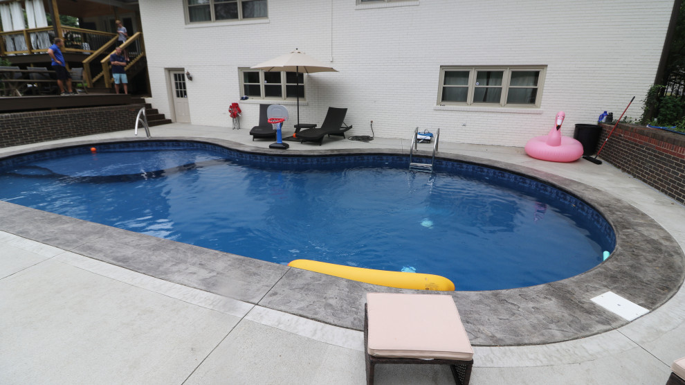 Flatback Kidney Build Vinyl Liner Inground Pool Mediterranean